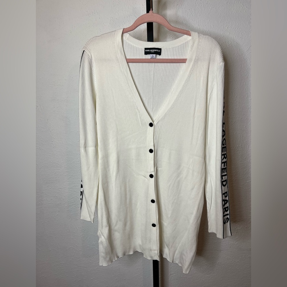 NWOT Karl Lagerfeld PARIS Cardian Sweater Size Small